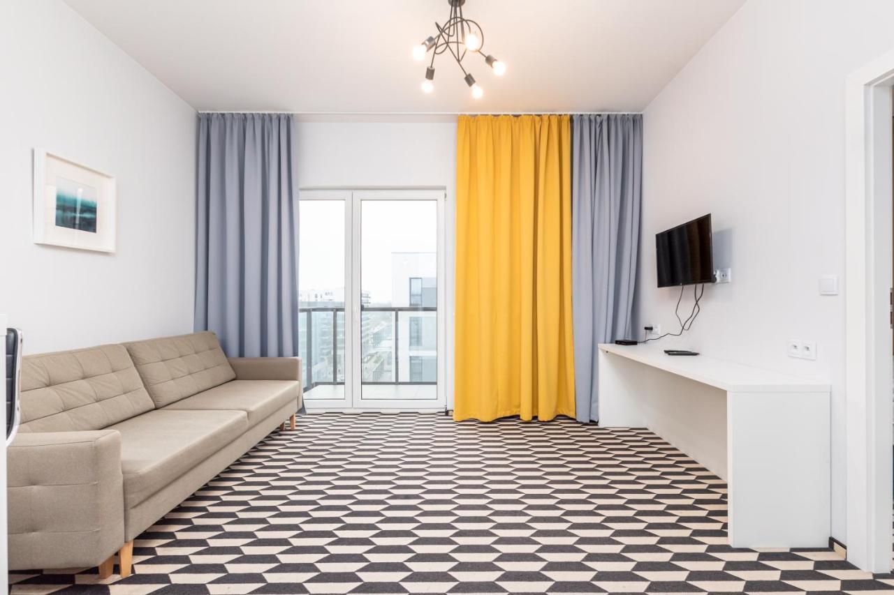 Prymasa Tysiaclecia 83A C - D By Homeprime Warszawa Exteriör bild