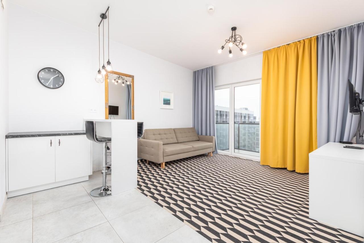 Prymasa Tysiaclecia 83A C - D By Homeprime Warszawa Exteriör bild