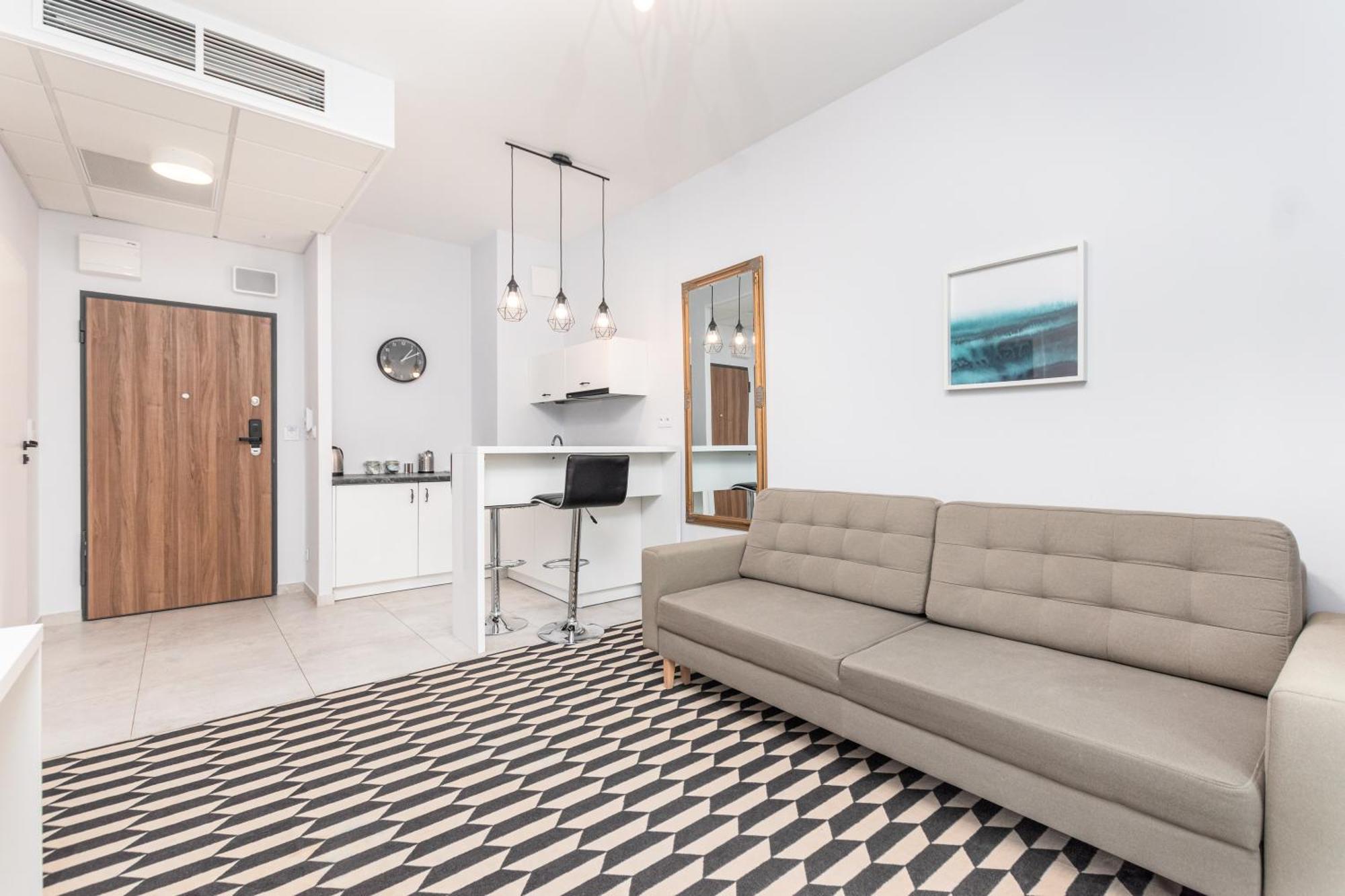 Prymasa Tysiaclecia 83A C - D By Homeprime Warszawa Exteriör bild